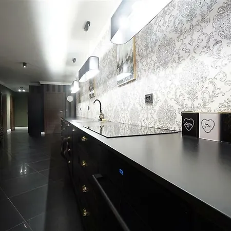 Luminata For 8 Person Debowe Tarasy Scc Apartment *